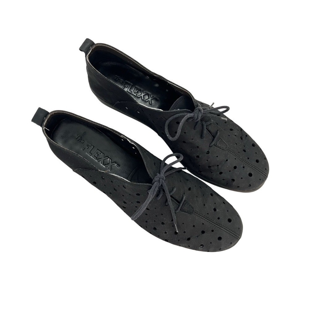 The FLEXX Black Leather Perforated Lace Up Shoes Lagenlook Art to Wear 9.5 EU 41 - Picture 2 of 10